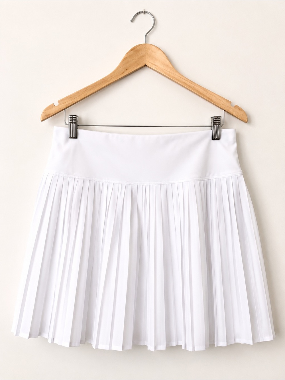 White Athletic Pleated Tennis Skort | Built-In Shorts | ACX Active | Large - Picture 1 of 6